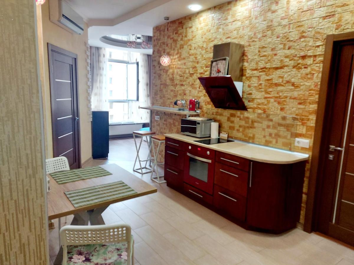 Apartment On Fratsuzsky Bulvar Odessa Ngoại thất bức ảnh